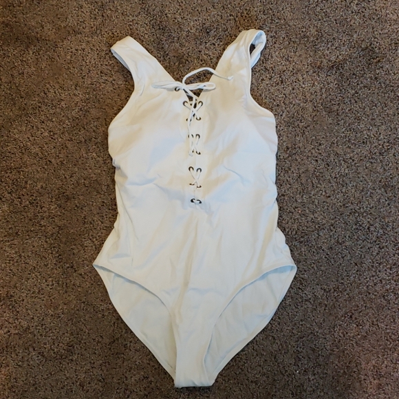 Ashley Graham x Swimsuits For All White Lace up One Piece Wireless Size 12 NWOT - Picture 5 of 13